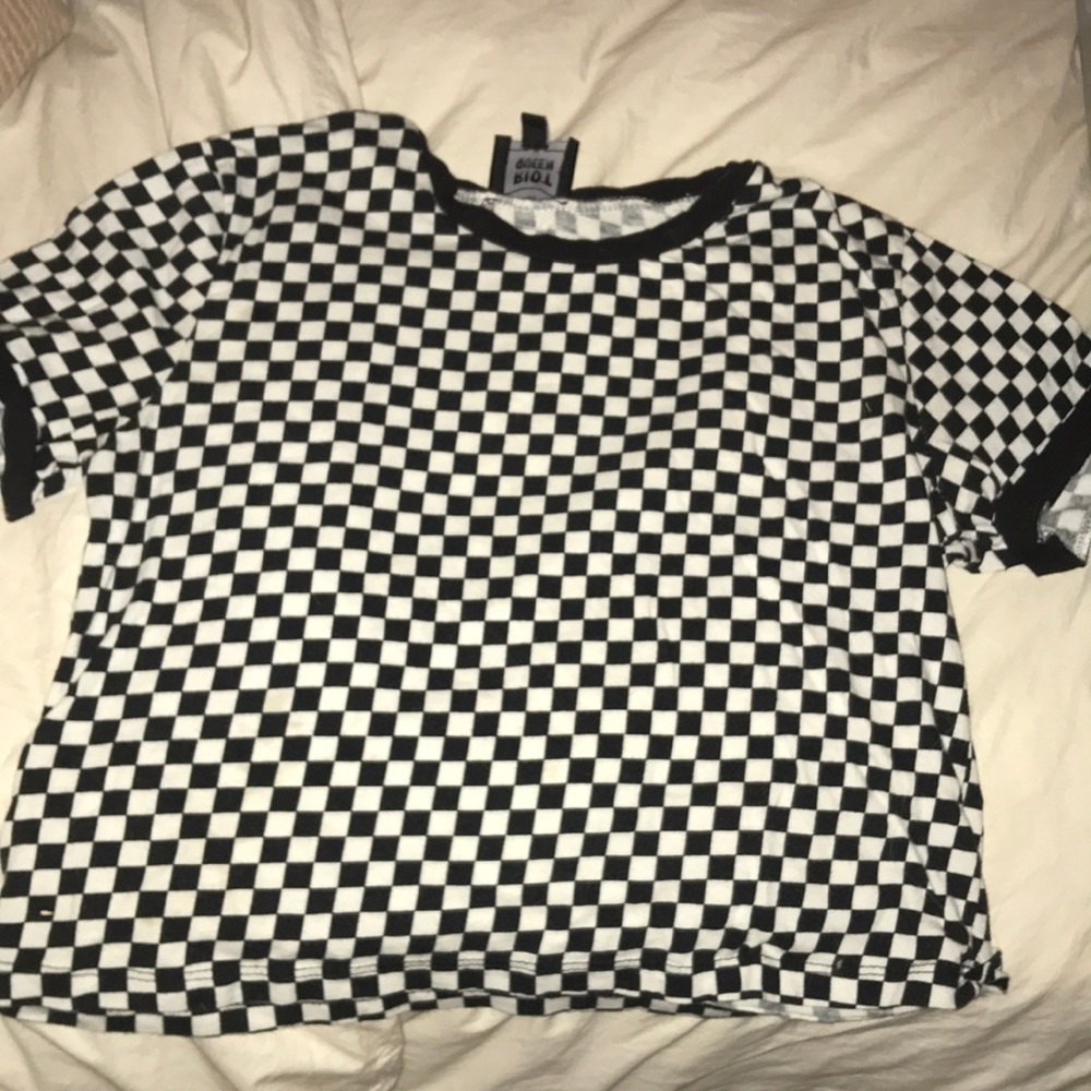 Black and White checkered T-Shirt.